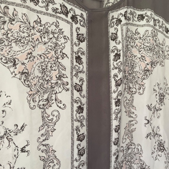 Flowy blouse - Picture 3 of 3